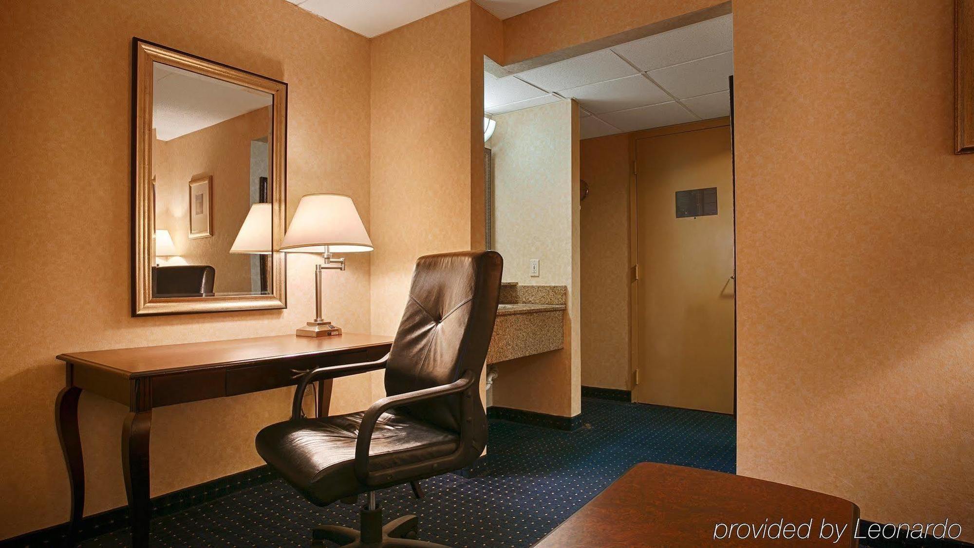Best Western Historic Фредерик Экстерьер фото
